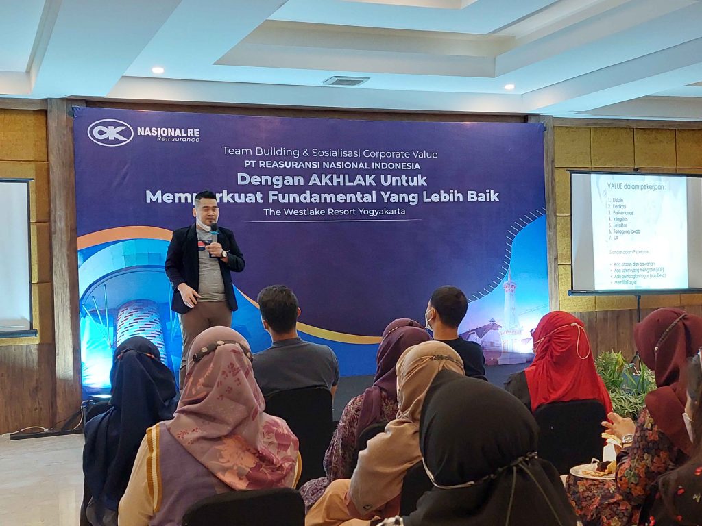 Training AKHLAK BUMN, PT Re Asuransi Indonesia Utama